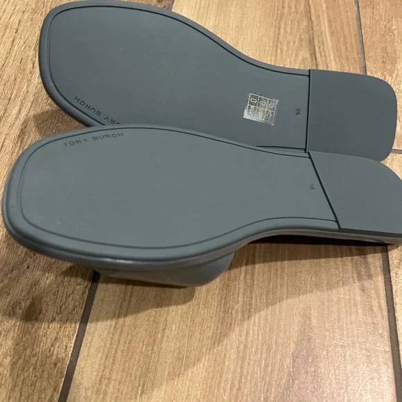 Tory Burch Slide Sandals - Picture 4 of 6